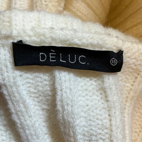 Dèluc Ivory Ribbed Turtleneck Sleeveless Sweater Top – Size XS - Picture 5 of 7